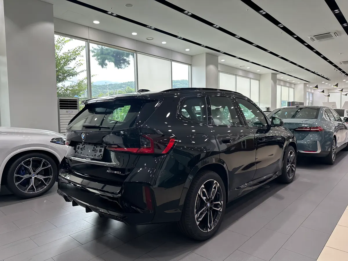X1 xDrive20i M 스포츠 사진 2