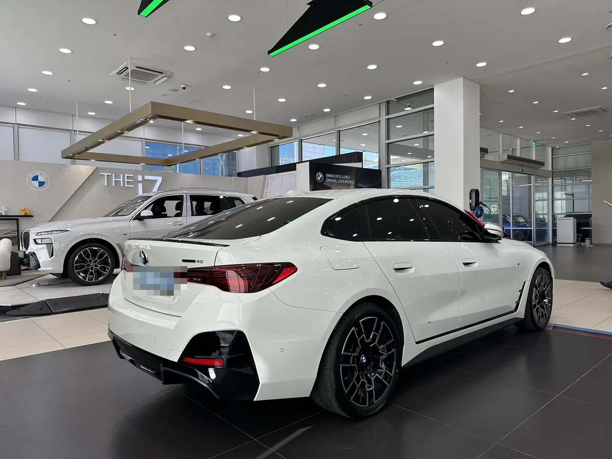 i4 eDrive40 그란 쿠페 M 스포츠 프로 사진 3