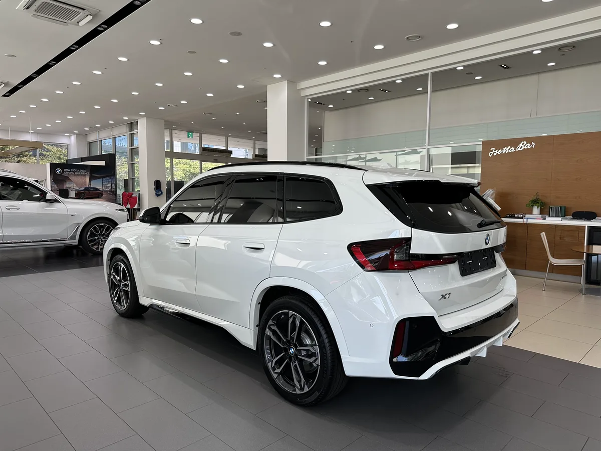 X1 xDrive20i M 스포츠 사진 2